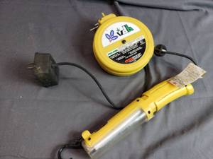 Fluorescent Utility Reel Light