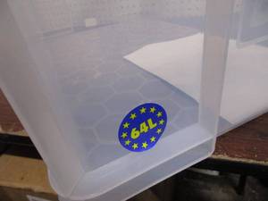 lot 107 image: Storage Tote