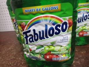 lot 120 image: Fabuloso Cleaner