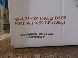 lot 114 image: Folgers Coffee