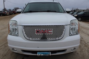 2010 GMC Yukon XL 1500 SLT 4x4