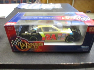 124th Scale Winners Circle 1997 Stock Car Series #24 Jeff Gordon Chroma Premier Die Cast Car.
