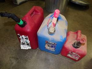 3 Plastic Gas Cans