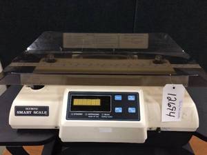 lot 70 image: Olympic Smart Scale - For Infants & New Born Care Works For Baby Animals As Well - Works Good