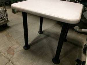 lot 74 image: Steelcase Heavy Duty Square Side Table - Excellent Condition