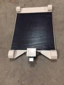 lot 77 image: Mobile Platform Trolley - Great Condition