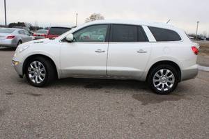 lot 12 image: 2012 Buick Enclave - 2 OWNER - AWD