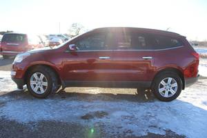 lot 10 image: 2010 Chevrolet Traverse LT - AWD