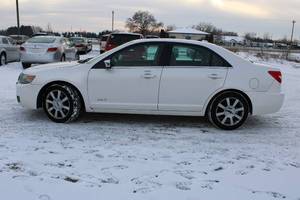 lot 19 image: 2009 Lincoln MKZ - AWD
