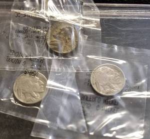3 US NICKELS 2 BUFFALO 1 WWII SILVER JEFFERSON LITTLETON SEALED