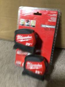 lot 4 image: Milwaukee 25 ft. x 1.2 in. Compact Wide Blade Tape Measure (2-Pack) Customer Returns See Pictures