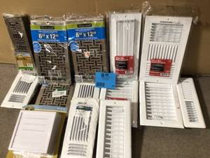lot 66 image: MIX LOT OF GRILLE AIR VENT Customer Returns See Pictures