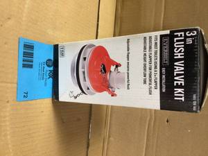 lot 72 image: Everbilt 3 in. Universal Toilet Adjustable Flush Valve with Flapper Customer Returns See Pictures