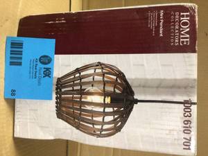 lot 88 image: 1- Light Bamboo Shade Mini Pendant Customer Returns See Pictures