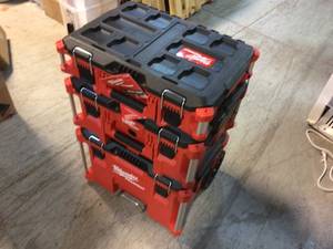 lot 111 image: Milwaukee PACKOUT 22 in. Modular Tool Box Storage System  Returns See Pictures