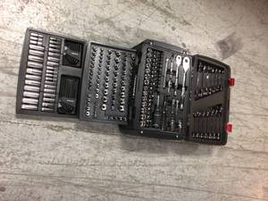 Mechanics Tool Set (270-Piece) by Husky Customer Returns See Pictures