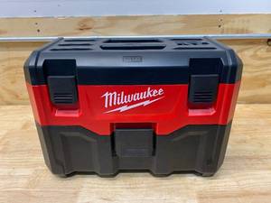 lot 12 image: MILWAUKEE M18 18-Volt 2 Gal. Lithium-Ion Cordless WetDry Vacuum (Tool-Only)