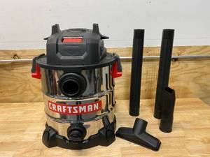 lot 22 image: CRAFTSMAN 10 gal Corded WetDry Vacuum 120 V 6 HP