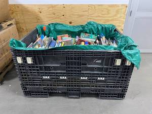 lot 87 image: Huge Lot of Books