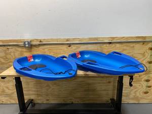 lot 15 image: PARICON Lot of 2- Flexible Flyer 39 Spitfire Kids Snow Sleds with Tow Rope
