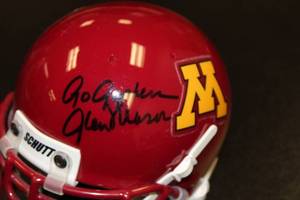 Minnesota Gophers Glen Mason (Coach) Autograph Schutt Mini Helmet