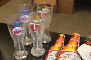 Minnesota Twins & Wild Collectibles Resale Lot  9 Items