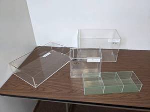 lot 411 image: Lot of Four Acrylic Display Stands