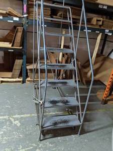 lot 19 image: Metal Warehouse Ladder