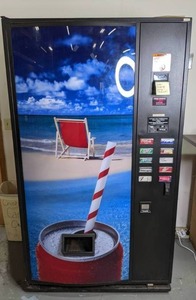lot 12 image: Soft Drinks Vending Machine
