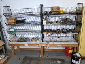 lot 368 image: Large Shop BenchRack and Miscellaneous Contents