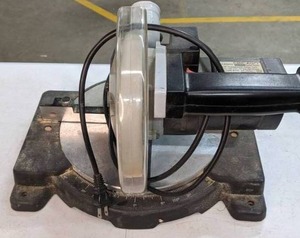 lot 1222 image: Chicago Miter Saw
