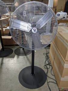 lot 230 image: Strongway Non-Oscillating Pedestal Fan