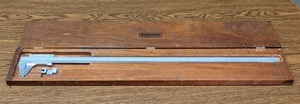 lot 234 image: Vintage Starrett Athol Mass. Internal  External Vernier Caliper