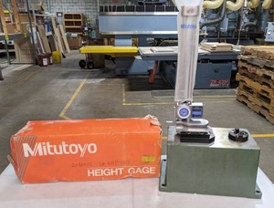 lot 266 image: Mitutoyo Height Gage Model 192-130