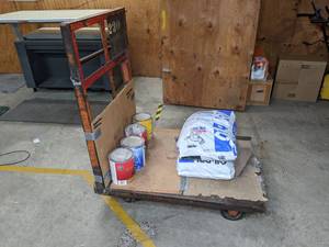 lot 140 image: Metal Platform Trolley Truck