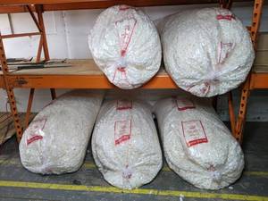 lot 40 image: Lot of 5 Large Bags of ULINE Starch Packing Peanuts