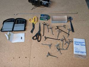 lot 288 image: Miscellaneous Hardware - Pegs, Bits, 130 HP Fasco Motor untested