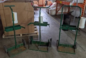 lot 606 image: Set of 3 Harper Trucks Cylinder Truck