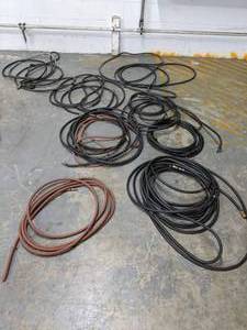 lot 715 image: Collection of Air Compressor Hoses