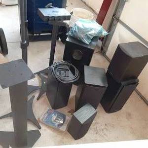Onkyo surround sound speakers w st...