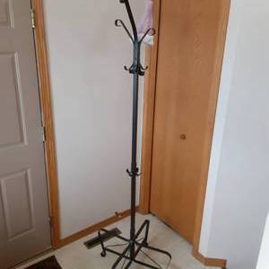 Metal frame coat rack