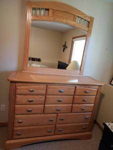 Nice large chest of drawers, 10 dra...