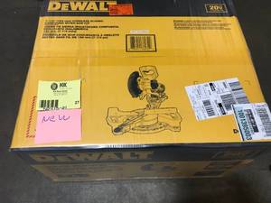 Dewalt  20-Volt MAX Cordless 7-14 in. Sliding Miter Saw with (1) 20-Volt Battery not used see pictures