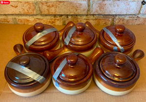 lot 31 image: Soup bowls and casserole dish
