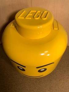 lot 18 image: LEGO Storage Head