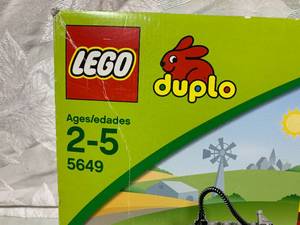 lot 32 image: Duplo LEGO Big Farm #5649