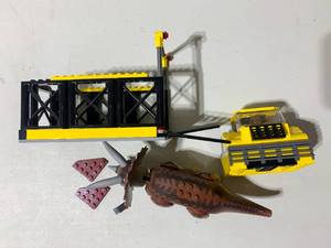lot 61 image: Lego Dino Transport