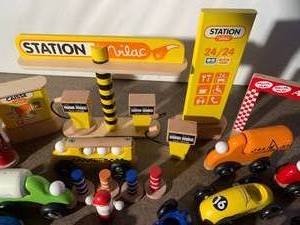 lot 109 image: Vilac High Quality Wood Toys