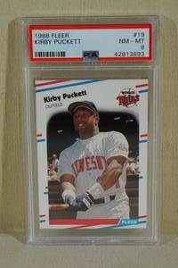 1988 Fleer Kirby Puckett #19 - PSA 8