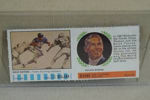 1968 Standard Oil Winners Circle Gale SayersJulius Boros Card